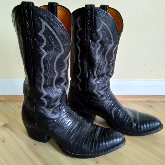 j chisholm boots vintage